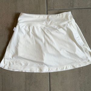 Nike tennis skirt🤍